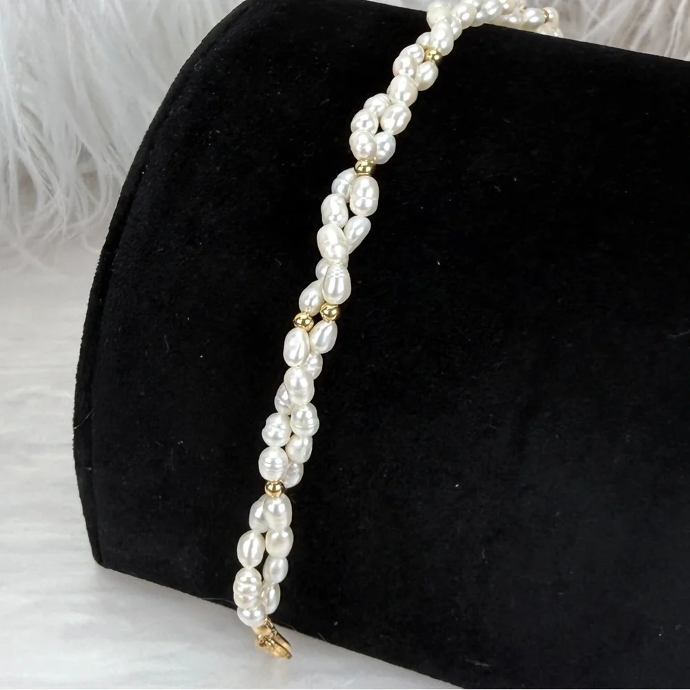 Vintage Avon Faux Pearl and Goldtone twisted Bracelet